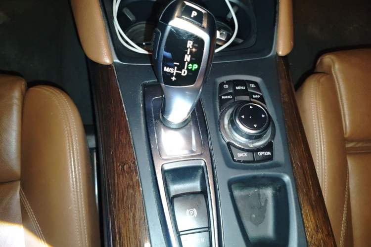 Used BMW X6 2011 xDrive35i Gear Lever