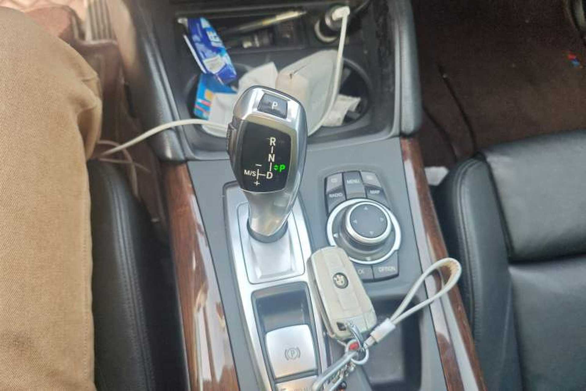 Used BMW X6 2011 xDrive35i Gear Lever