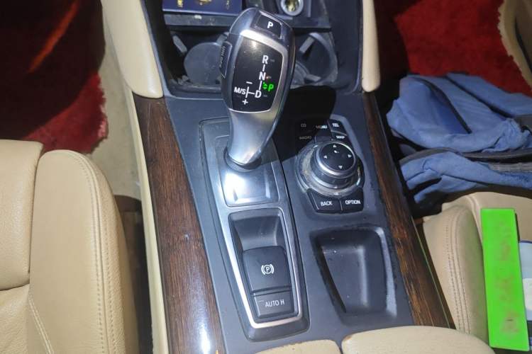 Used BMW X6 2011 xDrive35i Gear Lever