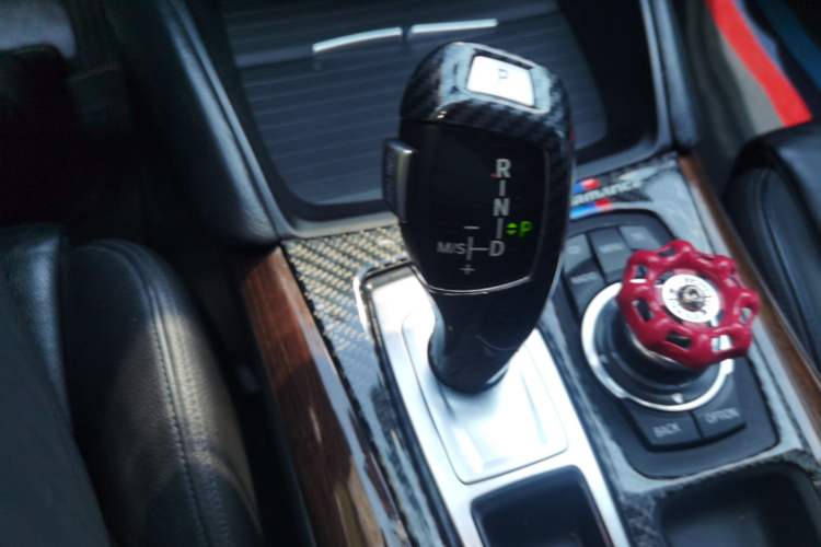 Used BMW X6 2011 xDrive35i Gear Lever