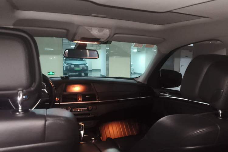 Used BMW X6 2011 xDrive35i Headliner