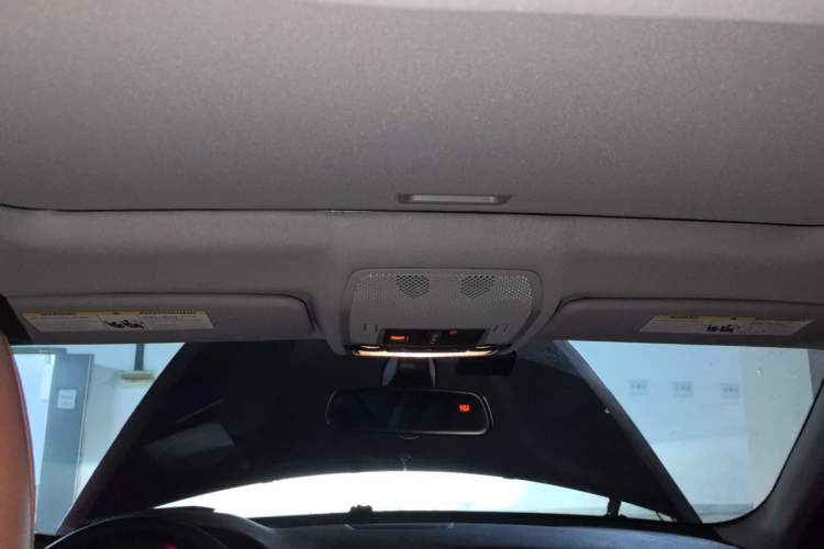 Used BMW X6 2011 xDrive35i Headliner