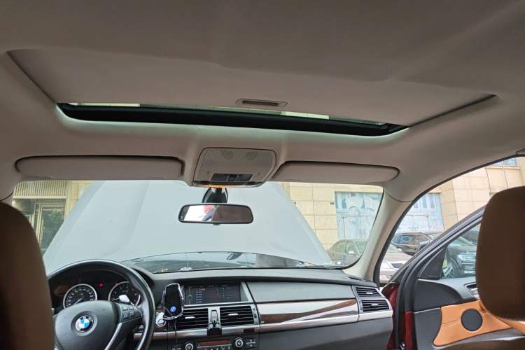 Used BMW X6 2011 xDrive35i Headliner