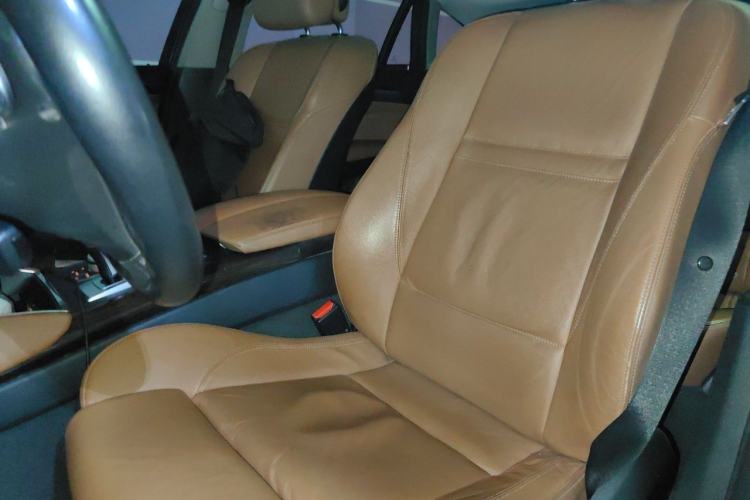 Used BMW X6 2011 xDrive35i Left Front Seat