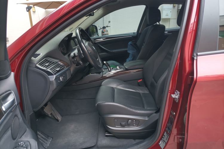 Used BMW X6 2011 xDrive35i Left Front Seat