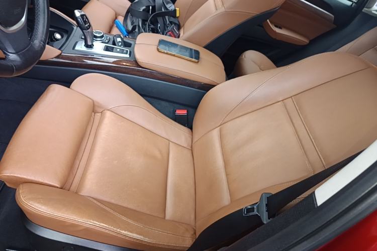 Used BMW X6 2011 xDrive35i Left Front Seat