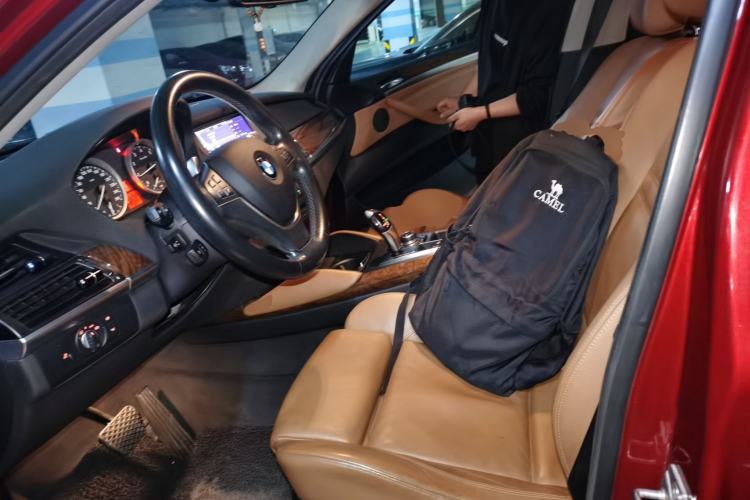 Used BMW X6 2011 xDrive35i Left Front Seat
