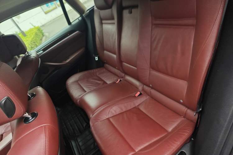 Used BMW X6 2011 xDrive35i Left Rear Seat