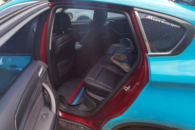 Used BMW X6 2011 xDrive35i Left Rear Seat
