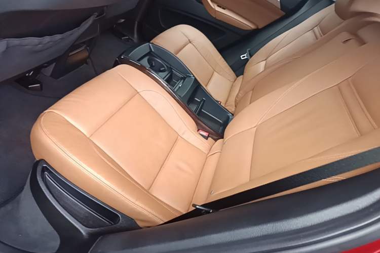 Used BMW X6 2011 xDrive35i Left Rear Seat