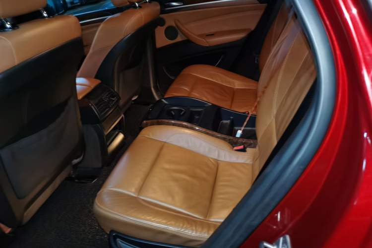 Used BMW X6 2011 xDrive35i Left Rear Seat