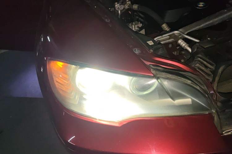 Used BMW X6 2011 xDrive35i Right Front Headlight