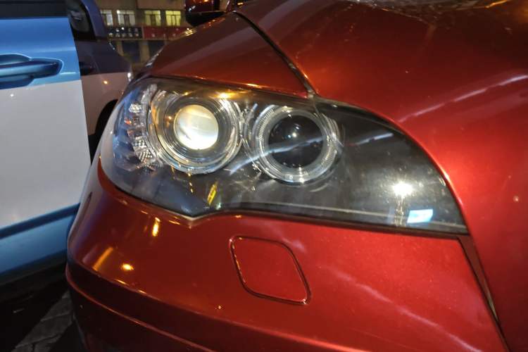 Used BMW X6 2011 xDrive35i Right Front Headlight