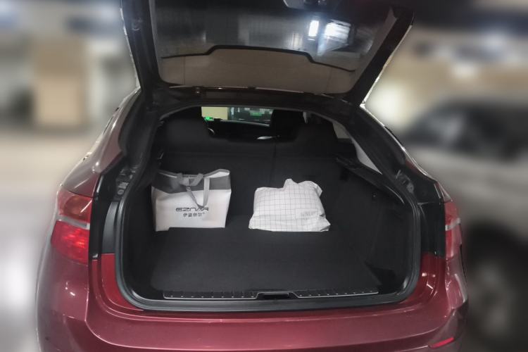 Used BMW X6 2011 xDrive35i Trunk