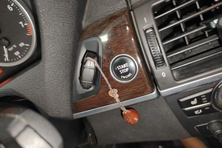 Used BMW X6 2011 xDrive35i Vehicle Key