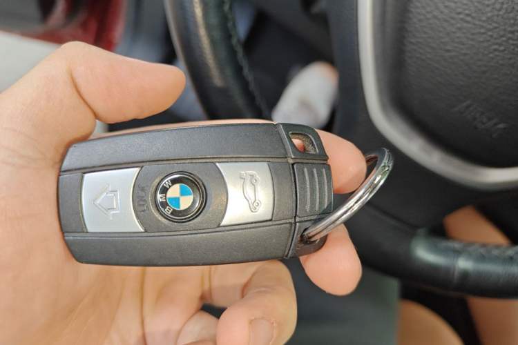 Used BMW X6 2011 xDrive35i Vehicle Key