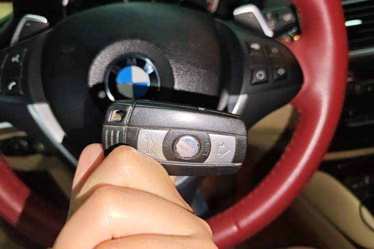 Used BMW X6 2011 xDrive35i Vehicle Key