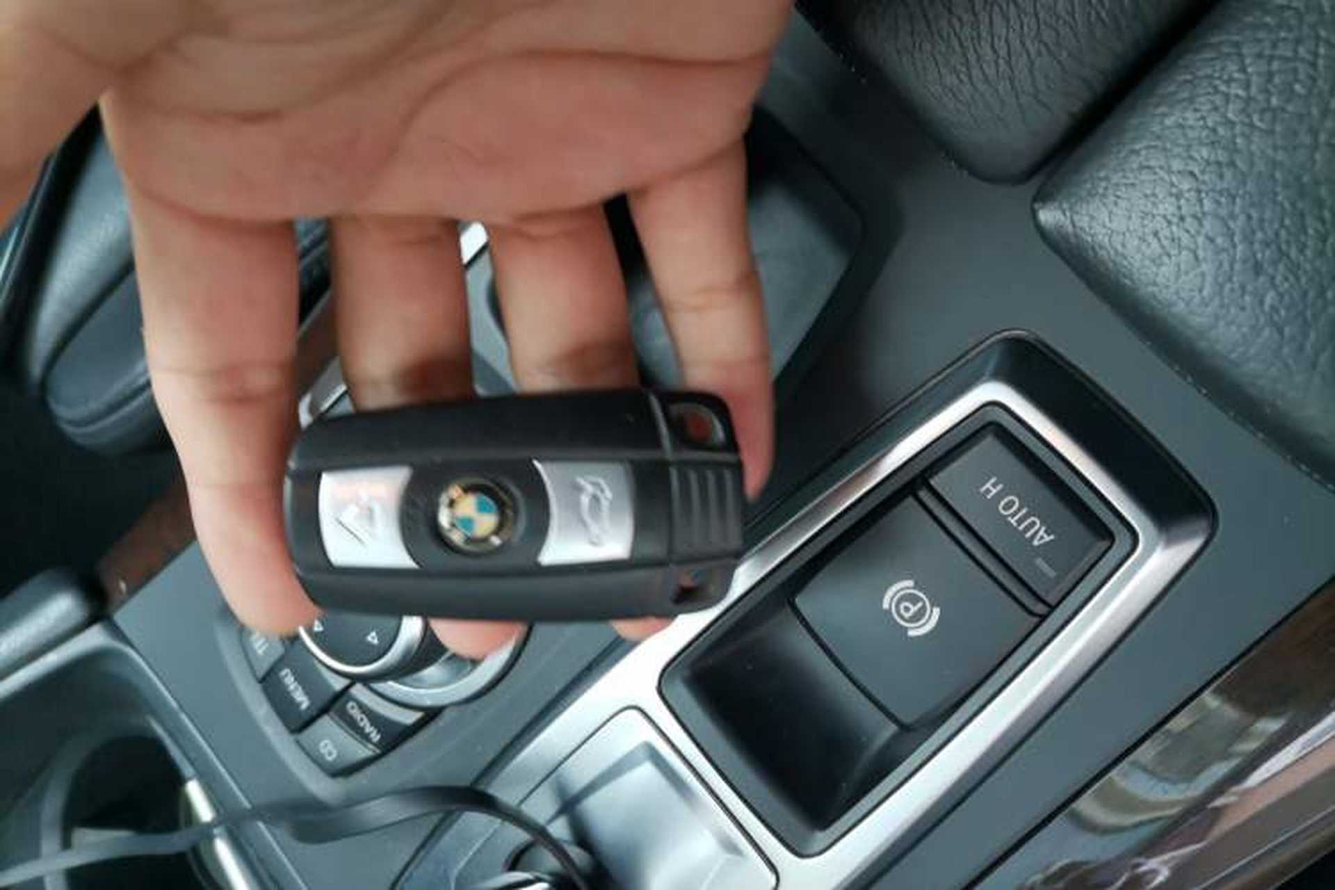 Used BMW X6 2011 xDrive35i Vehicle Key