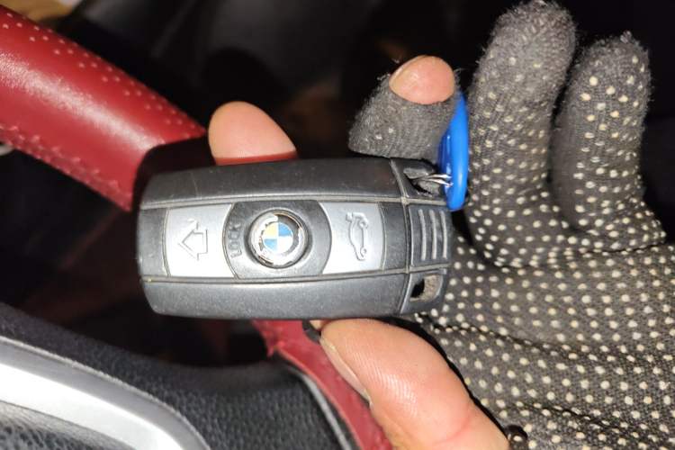 Used BMW X6 2011 xDrive35i Vehicle Key