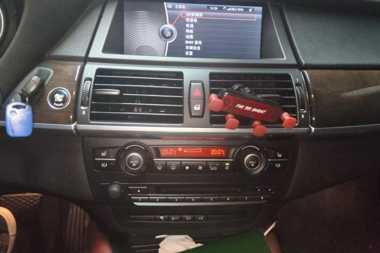 Used BMW X6 2011 xDrive35i Audio And AC Panel