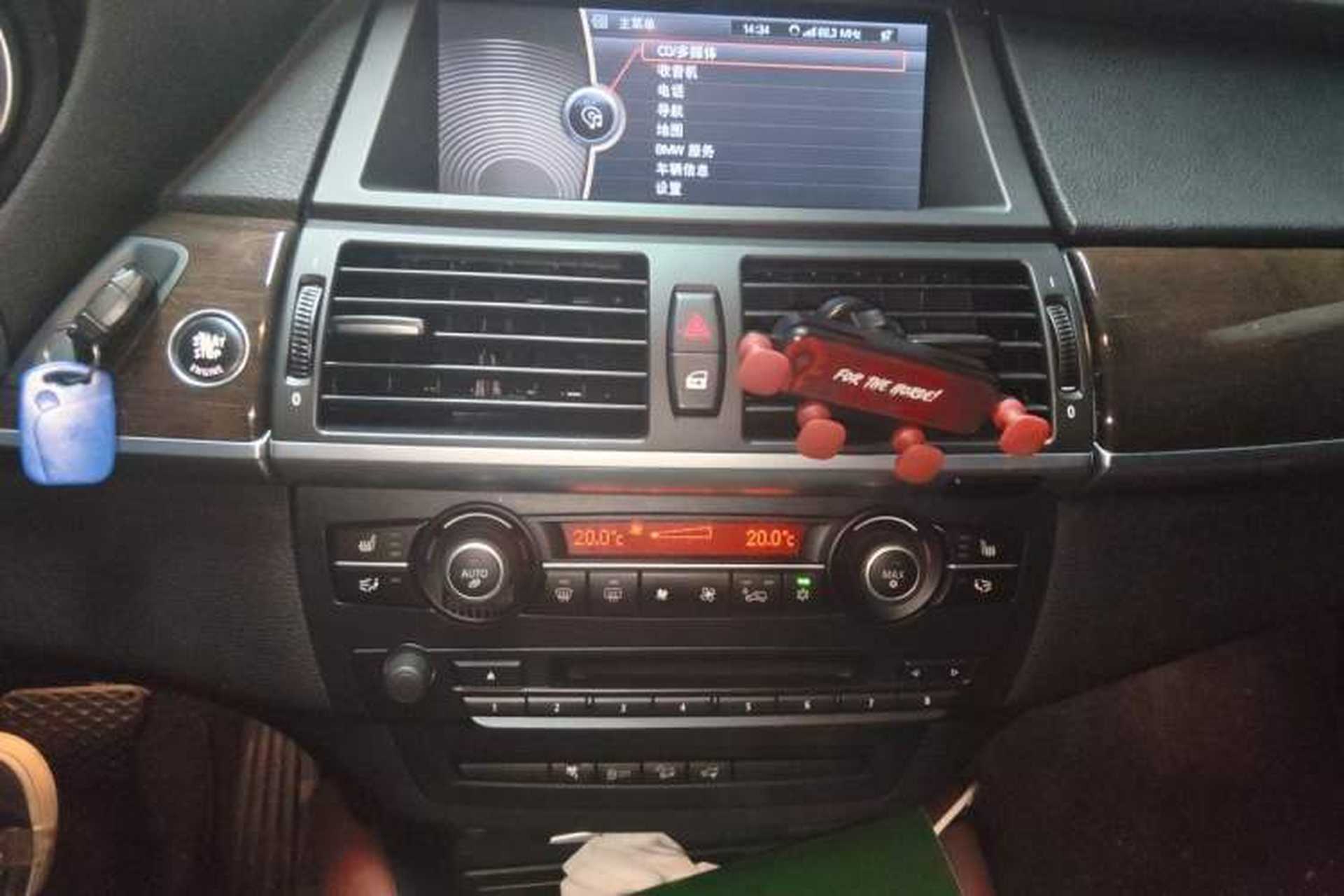 Used BMW X6 2011 xDrive35i Audio And AC Panel