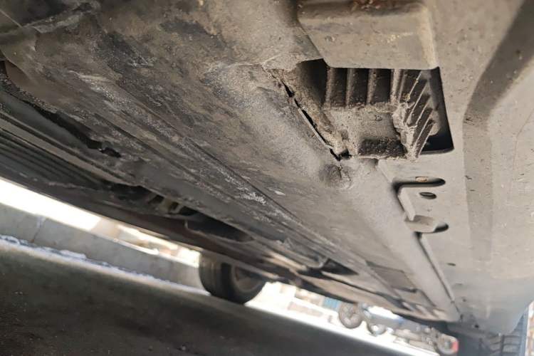 Used BMW X6 2011 xDrive35i Chassis Front Left