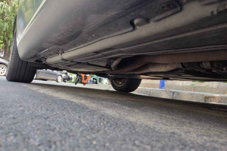 Used BMW X6 2011 xDrive35i Chassis Front Right