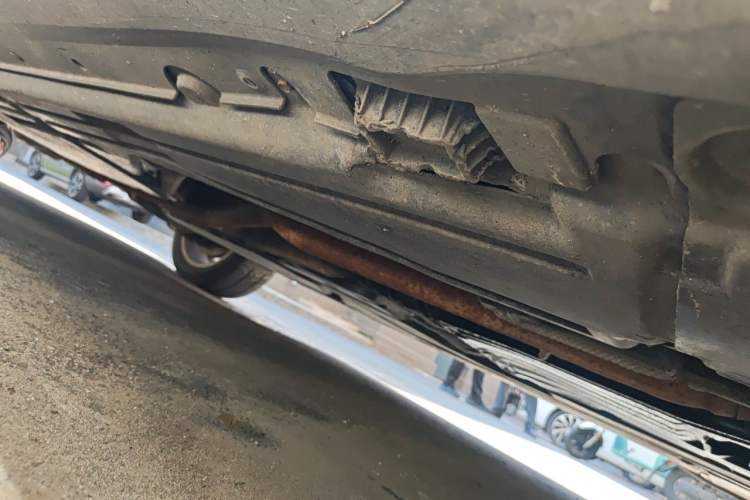 Used BMW X6 2011 xDrive35i Chassis Front Right