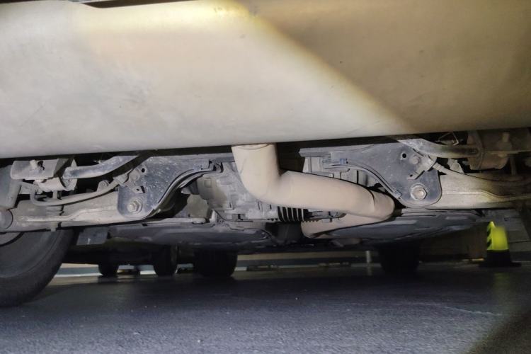 Used BMW X6 2011 xDrive35i Chassis Rear