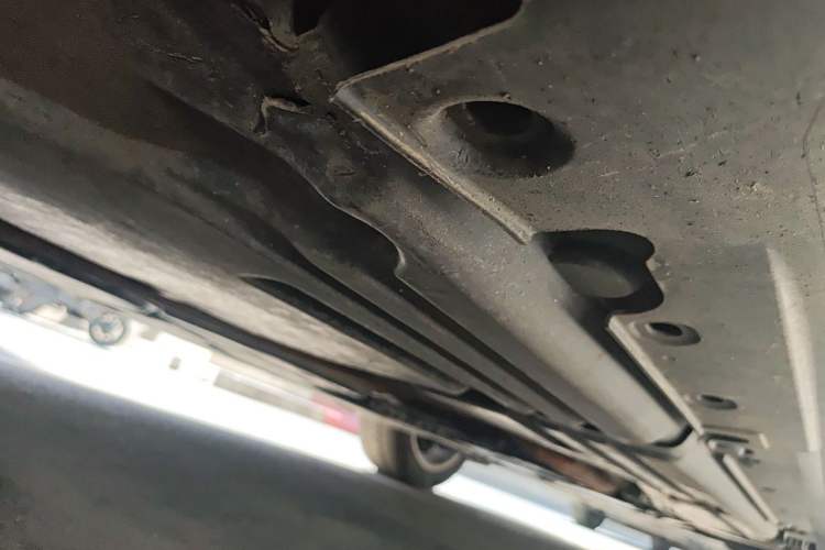 Used BMW X6 2011 xDrive35i Chassis Rear Right