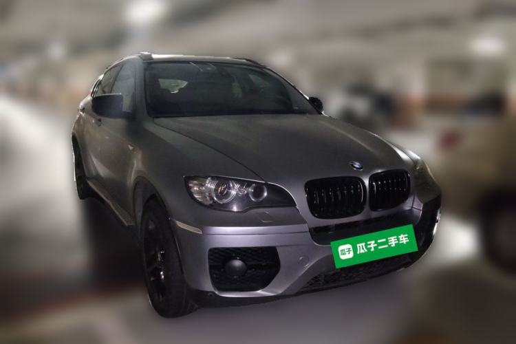 Used BMW X6 2011 xDrive35i Front Right 45 Deg