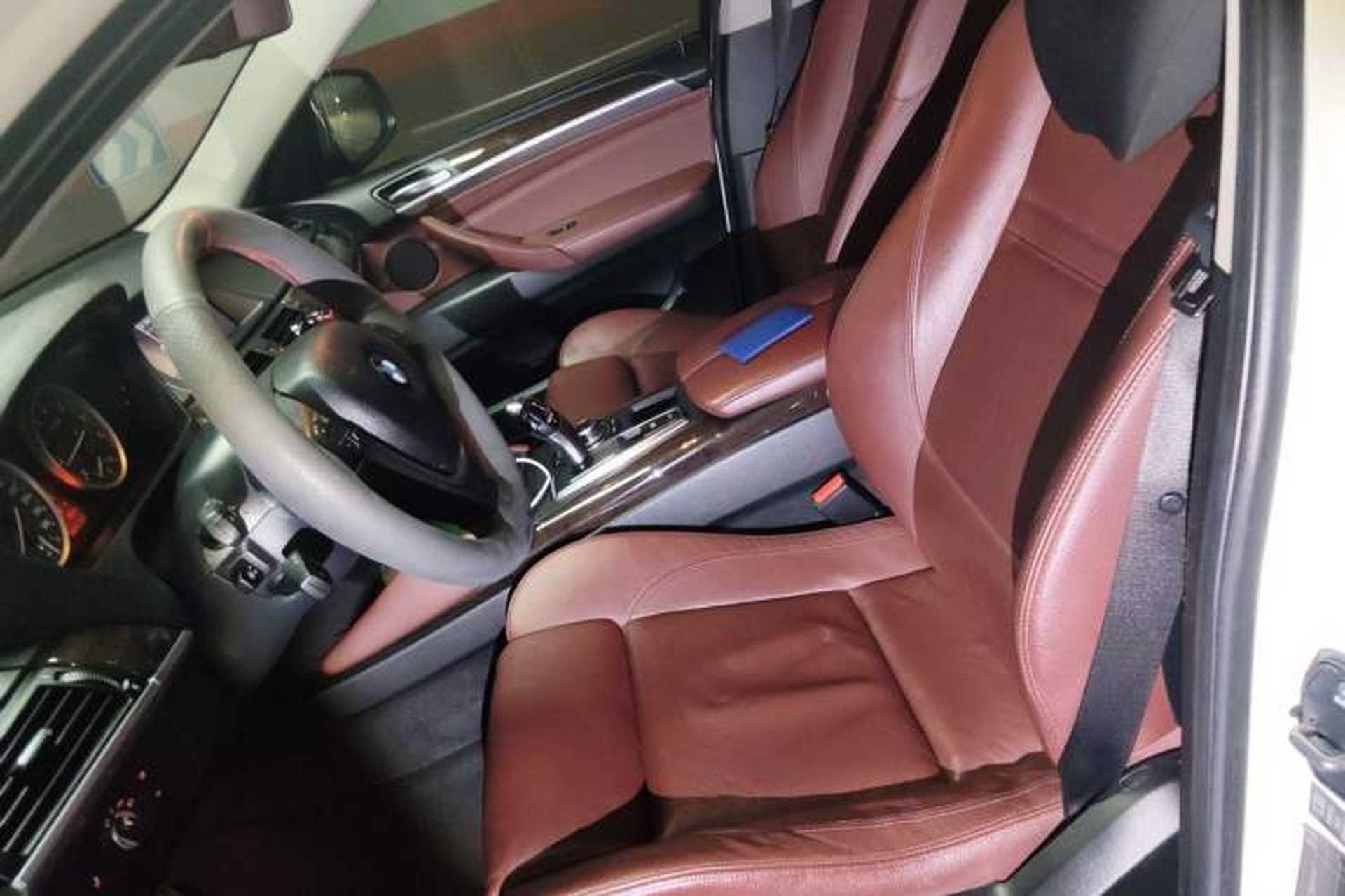 Used BMW X6 2011 xDrive35i Left Front Seat