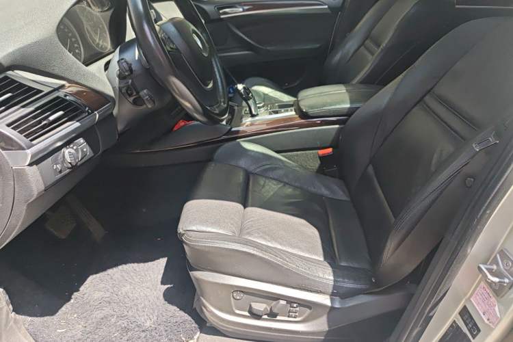 Used BMW X6 2011 xDrive35i Left Front Seat