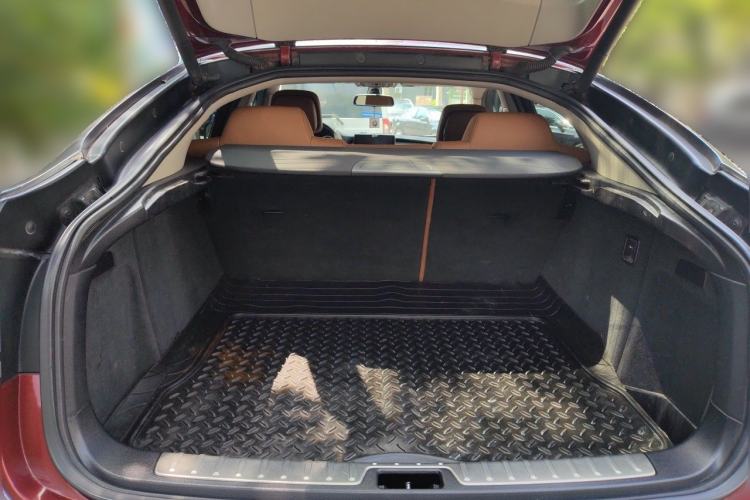 Used BMW X6 2011 xDrive35i Trunk
