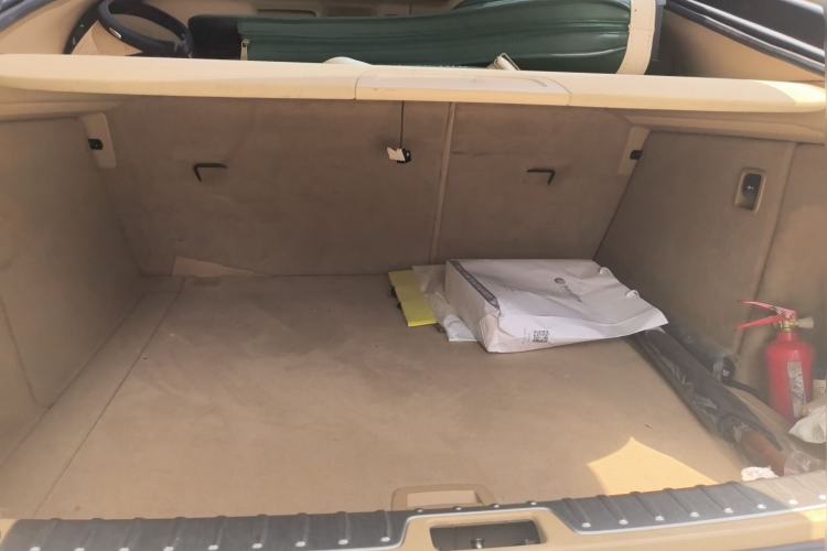 Used BMW X6 2011 xDrive35i Trunk