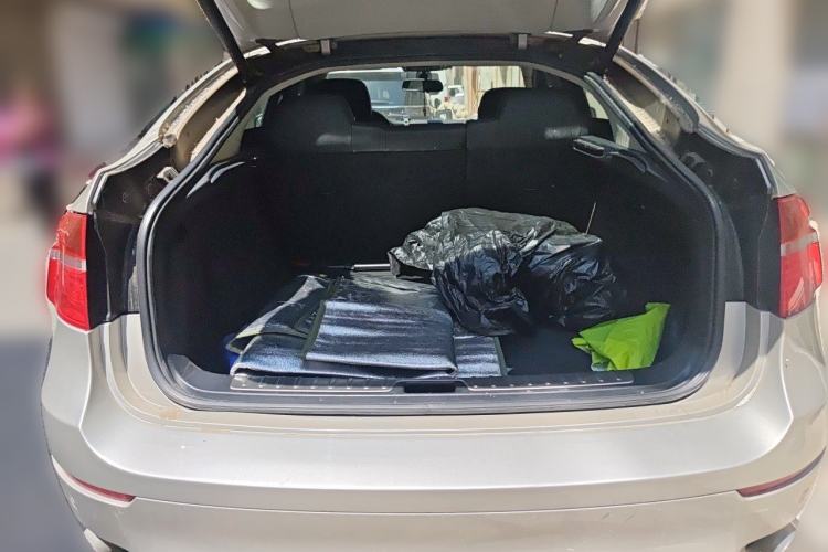 Used BMW X6 2011 xDrive35i Trunk