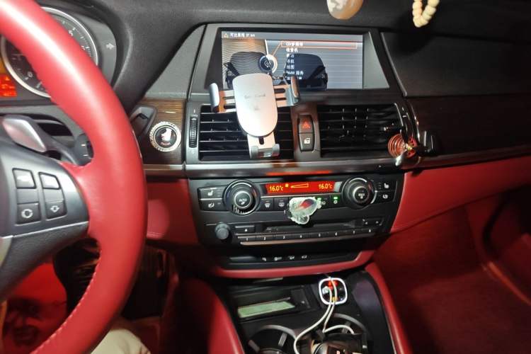 Used BMW X6 2011 xDrive35i Audio And AC Panel
