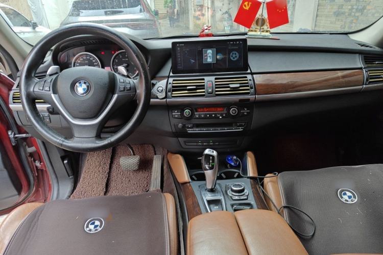 Used BMW X6 2011 xDrive35i Center Console