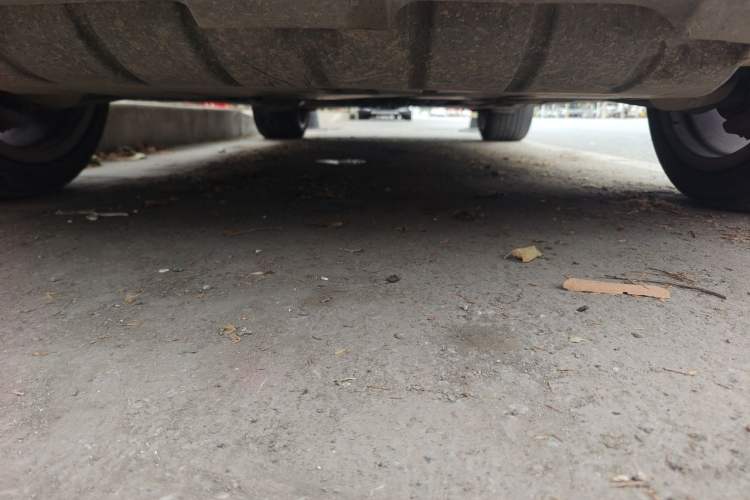 Used BMW X6 2011 xDrive35i Chassis Front