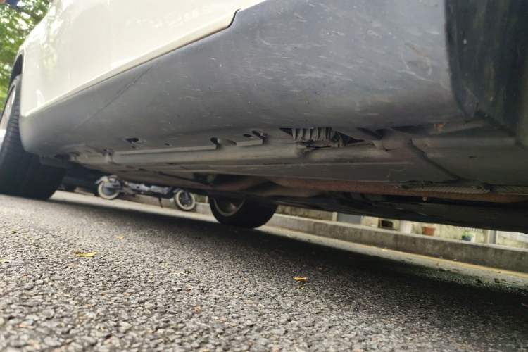 Used BMW X6  Chassis Front Right