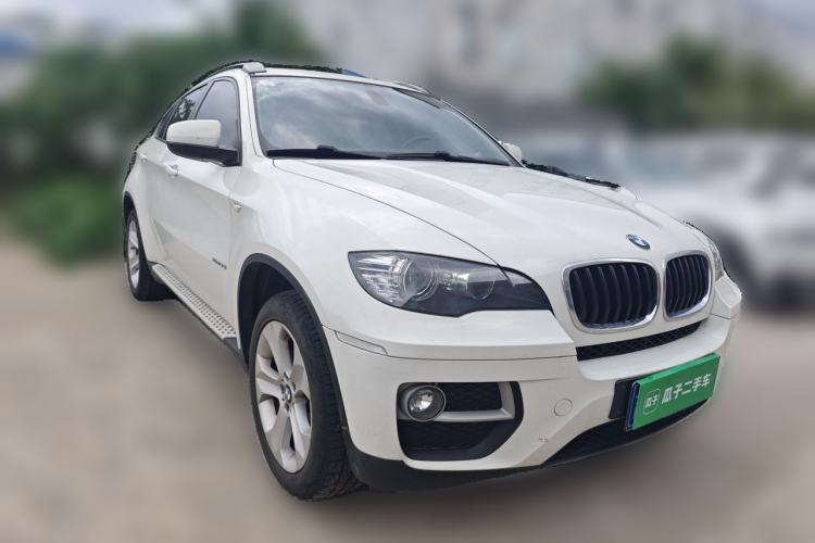 Used BMW X6 2011 xDrive35i Front Right 45 Deg