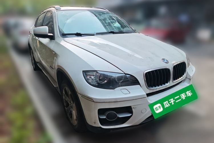 Used BMW X6 2011 xDrive35i Front Right 45 Deg