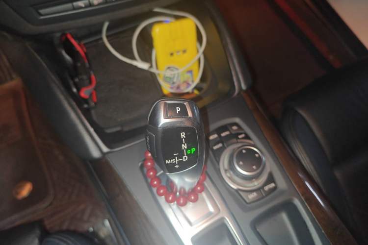 Used BMW X6 2011 xDrive35i Gear Lever
