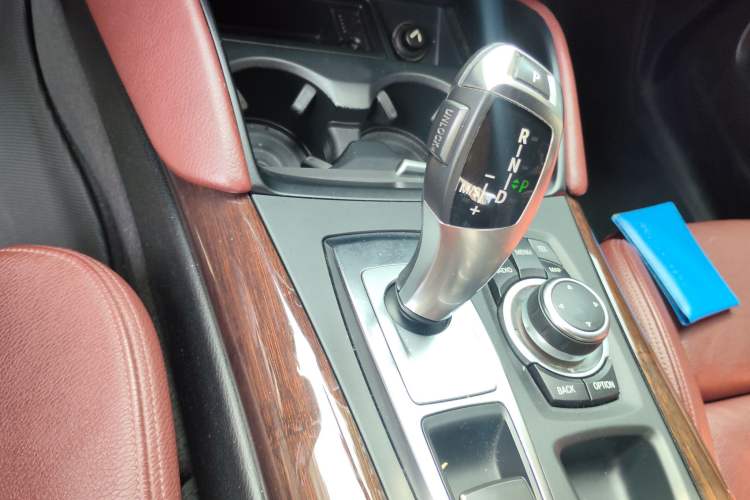 Used BMW X6 2011 xDrive35i Gear Lever