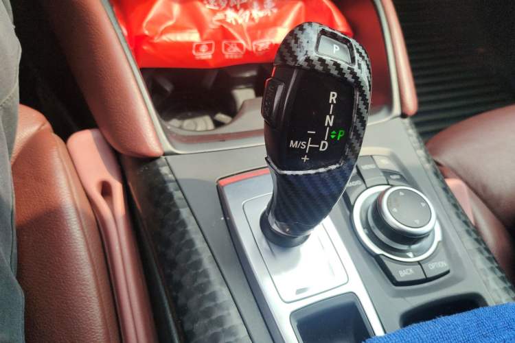 Used BMW X6 2011 xDrive35i Gear Lever