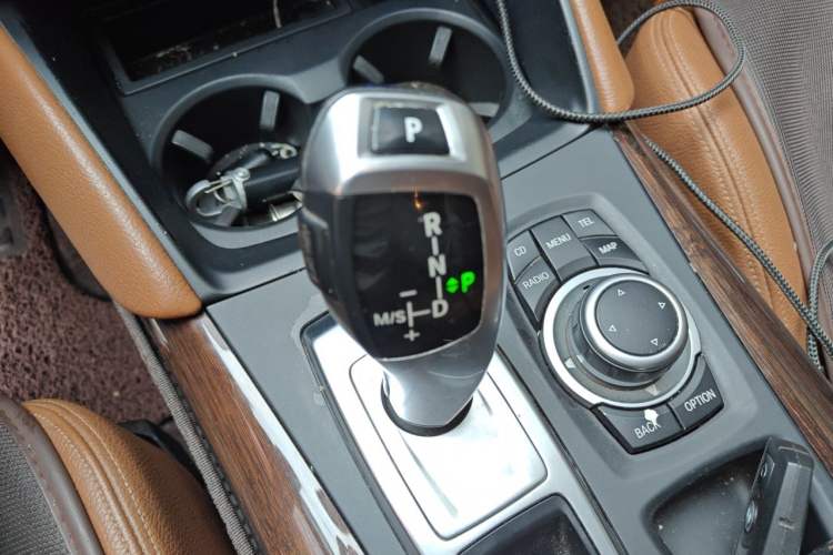 Used BMW X6 2011 xDrive35i Gear Lever