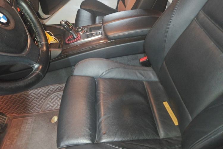 Used BMW X6 2011 xDrive35i Left Front Seat