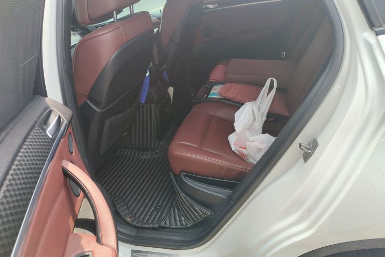 Used BMW X6 2011 xDrive35i Left Rear Seat