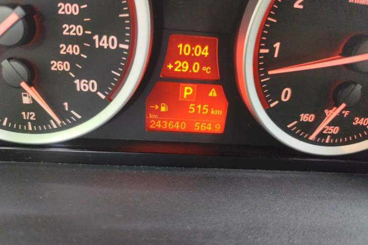 Used BMW X6  Odometer Close Up