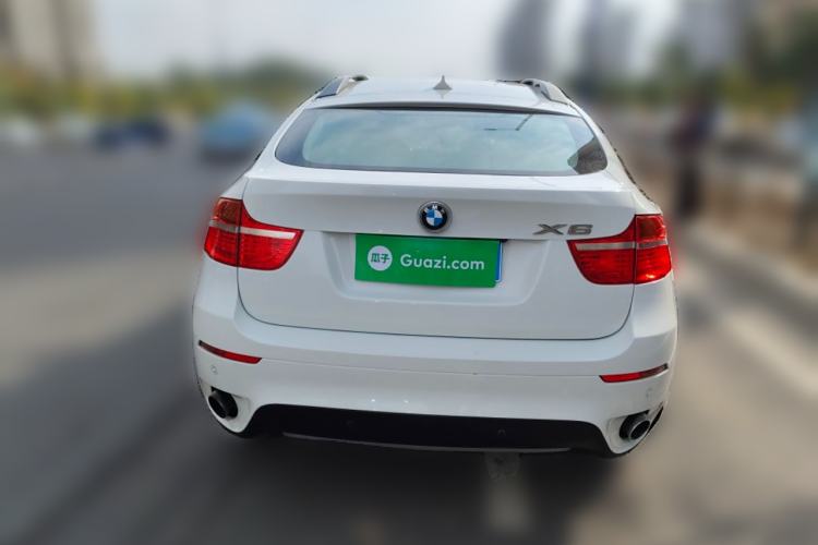 Used BMW X6 2011 xDrive35i Rear